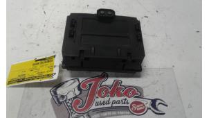 Gebruikte Display Interieur Opel Zafira (F75) 2.0 DI 16V Prijs op aanvraag aangeboden door Autodemontage Joko B.V.