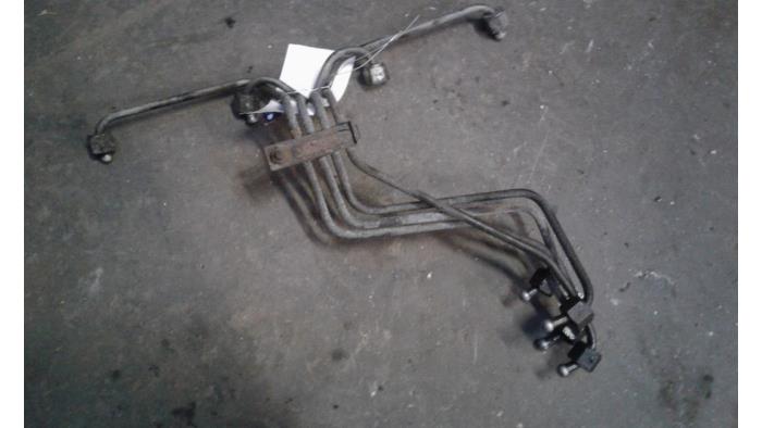 Gebruikte Dieselleiding Set Renault Master II (JD) 2.5 D Prijs op aanvraag aangeboden door Autodemontage Joko B.V.