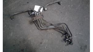 Gebruikte Dieselleiding Set Renault Master II (JD) 2.5 D Prijs op aanvraag aangeboden door Autodemontage Joko B.V.