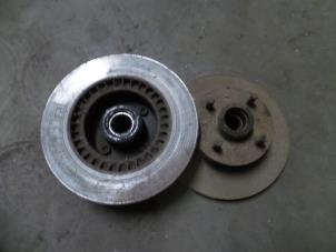 Gebruikte Wiellager voor Opel Rekord Prijs op aanvraag aangeboden door Autodemontage Joko B.V.