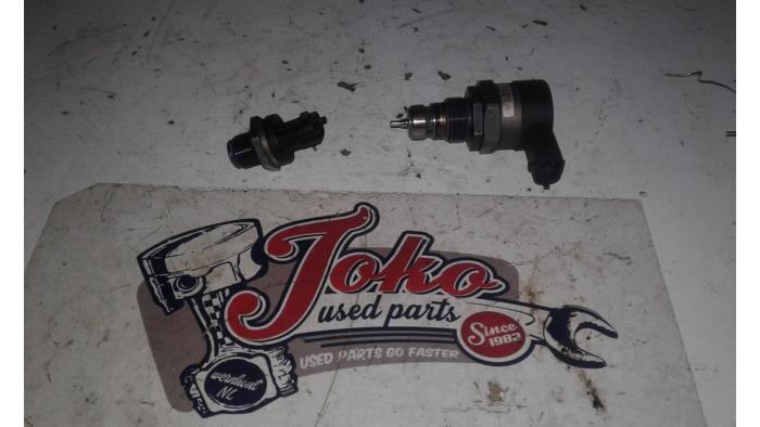 Brandstofdruk sensor van een Suzuki Swift (ZA/ZC/ZD1/2/3/9) 1.3 D 16V 2008