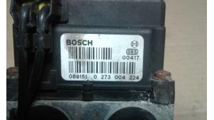 Gebruikte ABS Pomp Volvo V40 (VW) 1.9 D Prijs op aanvraag aangeboden door Autodemontage Joko B.V.