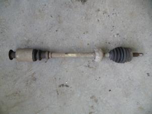 Gebruikte Cardanas rechts-voor (VWA) Renault Kangoo (KC) 1.9 dCi 4x4 Prijs op aanvraag aangeboden door Autodemontage Joko B.V.