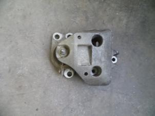 Gebruikte Motorsteun Renault Kangoo (KC) 1.9 dCi 4x4 Prijs op aanvraag aangeboden door Autodemontage Joko B.V.