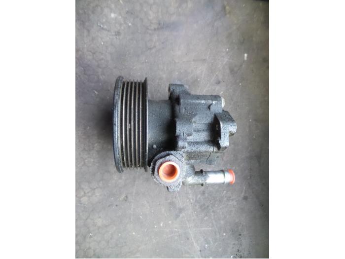 Gebruikte Servopomp Volkswagen Lupo (6X1) 1.0 MPi 50 Prijs op aanvraag aangeboden door Autodemontage Joko B.V.