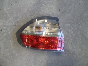 Gebruikte Achterlicht links Ford S-Max (GBW) 2.0 TDCi 16V 140 Prijs op aanvraag aangeboden door Autodemontage Joko B.V.