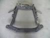 Subframe van een Dacia Logan (LS), 2004 / 2012 1.4, Sedan, 4Dr, Benzine, 1.390cc, 55kW (75pk), FWD, K7J710; K7JA7, 2004-09 / 2012-10, LSOAH; LS0CH; LS0EH; LS0GH; LSDEAE; LSDAE; LSDAH; LSDEH; LSDJH; LSRAH; LSREH; LSRJH 2006