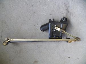 Gebruikte Ruitenwis Mechaniek Dacia Logan (LS) 1.4 Prijs op aanvraag aangeboden door Autodemontage Joko B.V.