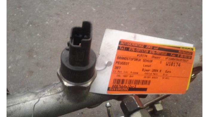 Gebruikte Druksensor Peugeot 307 (3A/C/D) 2.0 HDi 90 Prijs op aanvraag aangeboden door Autodemontage Joko B.V.