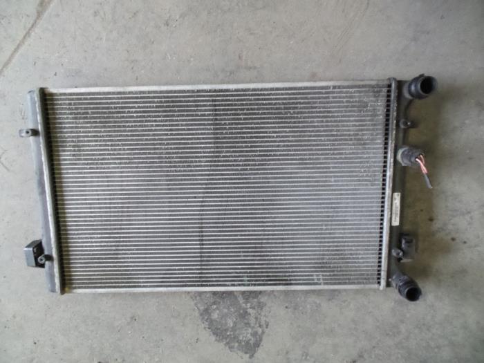 Gebruikte Radiateur Seat Toledo (1M2) 1.6 Prijs op aanvraag aangeboden door Autodemontage Joko B.V.