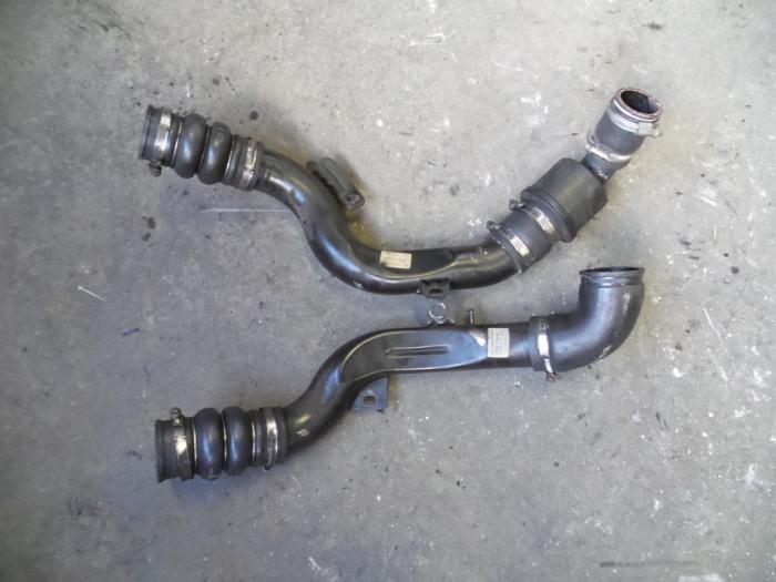 Gebruikte Intercooler Slang Ford Focus 1 1.8 TDCi 115 Prijs op aanvraag aangeboden door Autodemontage Joko B.V.