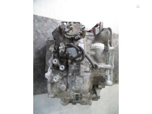 Gebruikte Automaatbak Opel Antara (LA6) 2.0 CDTI 16V 4x4 Prijs op aanvraag aangeboden door Autodemontage Joko B.V.