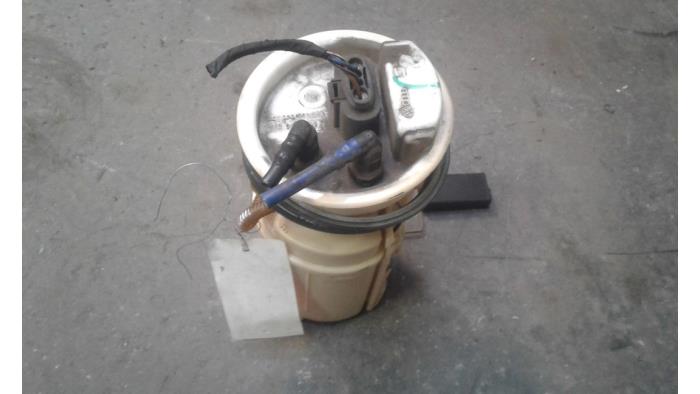 Gebruikte Tank element Pomp Volkswagen Golf IV Variant (1J5) 1.6 Prijs op aanvraag aangeboden door Autodemontage Joko B.V.