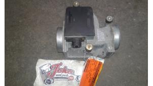 Gebruikte Luchtmassameter Mercedes E diesel (W124) 3.0 300 D Turbo Prijs op aanvraag aangeboden door Autodemontage Joko B.V.