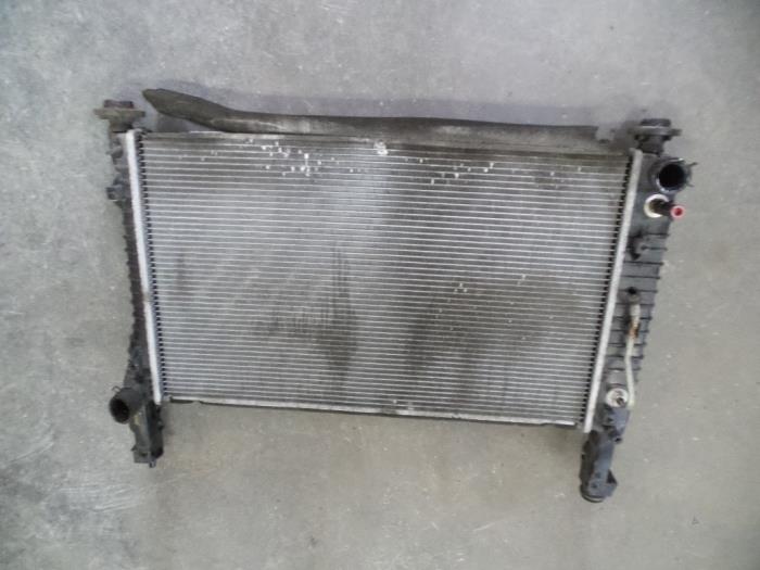 Gebruikte Radiateur Opel Antara (LA6) 2.0 CDTI 16V 4x4 Prijs op aanvraag aangeboden door Autodemontage Joko B.V.