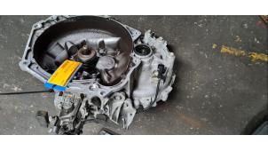 Gebruikte Versnellingsbak Opel Karl 1.0 12V Prijs € 275,00 Margeregeling aangeboden door Automarkt Lotfi