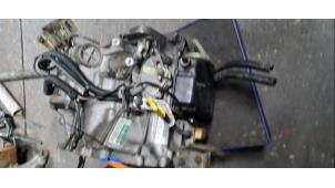 Gebruikte Automaatbak Volvo S40 (VS) 1.9 16V T4 Prijs € 275,00 Margeregeling aangeboden door Automarkt Lotfi