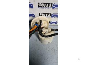 Gebruikte Benzinepomp Ford Focus 1 Wagon 1.6 16V Prijs € 40,00 Margeregeling aangeboden door Automarkt Lotfi