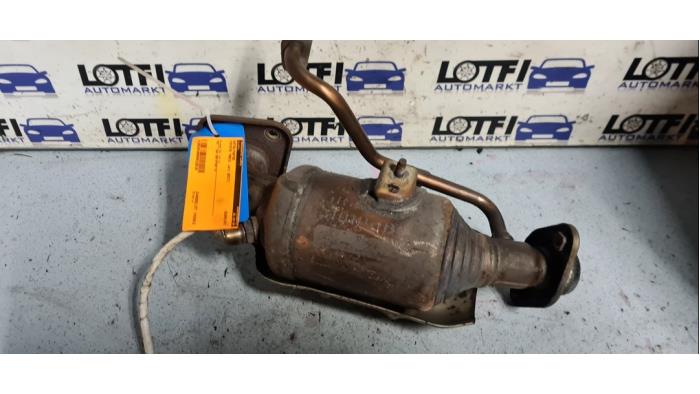 Gebruikte Katalysator Toyota Yaris III (P13) 1.0 12V VVT-i Prijs € 150,00 Margeregeling aangeboden door Automarkt Lotfi