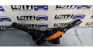 Gebruikte Licht Schakelaar Toyota Yaris III (P13) 1.0 12V VVT-i Prijs € 40,00 Margeregeling aangeboden door Automarkt Lotfi