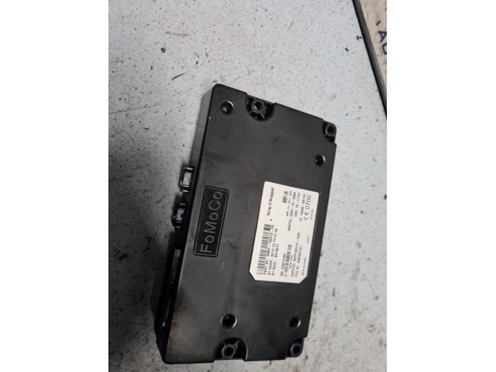 Gebruikte Module Telefoon Ford Focus 3 Wagon 1.0 Ti-VCT EcoBoost 12V 125 Prijs € 65,00 Margeregeling aangeboden door Automarkt Lotfi