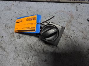 Gebruikte Licht Schakelaar Mercedes B (W245) Prijs € 20,00 Margeregeling aangeboden door Automarkt Lotfi