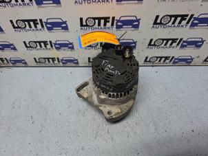 Gebruikte Dynamo Fiat Punto I (176) 75,Selecta 1.2 Fire MPI Prijs € 30,00 Margeregeling aangeboden door Automarkt Lotfi