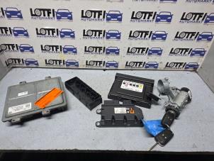 Gebruikte Contactslot + computer Opel Zafira Tourer (P12) 1.6 CDTI 16V ecoFLEX 134 Prijs € 195,00 Margeregeling aangeboden door Automarkt Lotfi