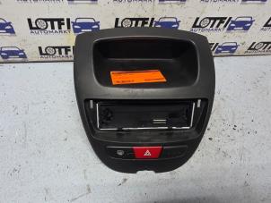 Gebruikte Dashboard deel Citroen C1 1.0 12V Prijs € 20,00 Margeregeling aangeboden door Automarkt Lotfi