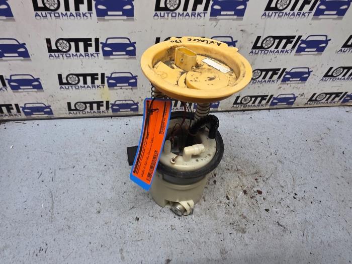 Gebruikte Tank element Pomp Mercedes A (W169) 1.7 A-170 5-Drs. Prijs € 35,00 Margeregeling aangeboden door Automarkt Lotfi