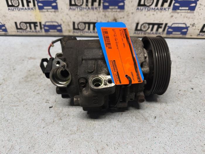 Gebruikte Aircopomp Volkswagen Polo IV (9N1/2/3) 1.4 16V Prijs € 50,00 Margeregeling aangeboden door Automarkt Lotfi