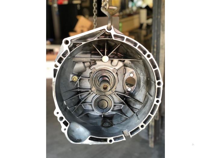 Gebruikte Versnellingsbak BMW 1 serie (E81) 123d 16V . Prijs € 1.250,00 Margeregeling aangeboden door Automotoren Trading b.v.