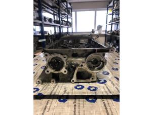 Cilinderkop van een Ford Transit