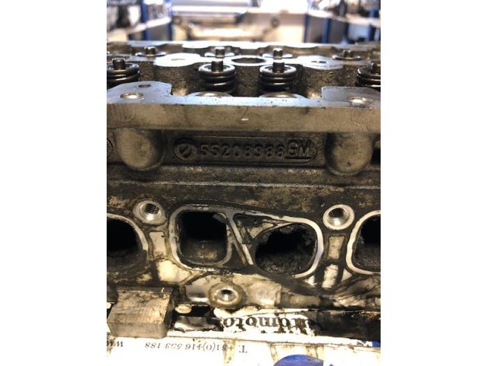Gebruikte Cilinderkop Opel Combo Prijs € 200,00 Margeregeling aangeboden door Automotoren Trading b.v.