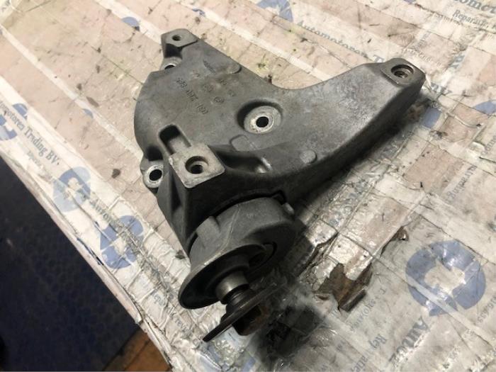 Spanner multiriem van een Skoda Rapid 2015