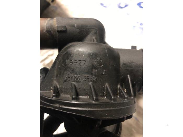 Thermostaathuis van een BMW 1-Serie 2015