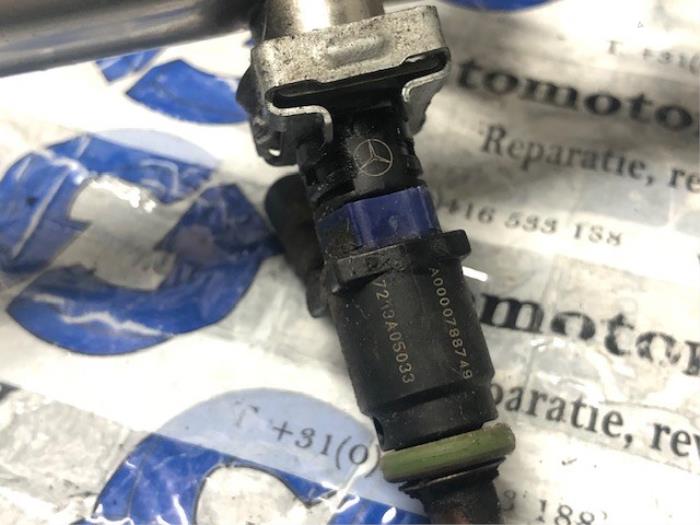 Gebruikte Galerij (Injectie) Mercedes B-Klasse Prijs € 50,00 Margeregeling aangeboden door Automotoren Trading b.v.