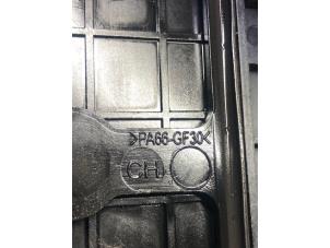 Gebruikte Kleppendeksel Peugeot 308 Prijs € 100,00 Margeregeling aangeboden door Automotoren Trading b.v.