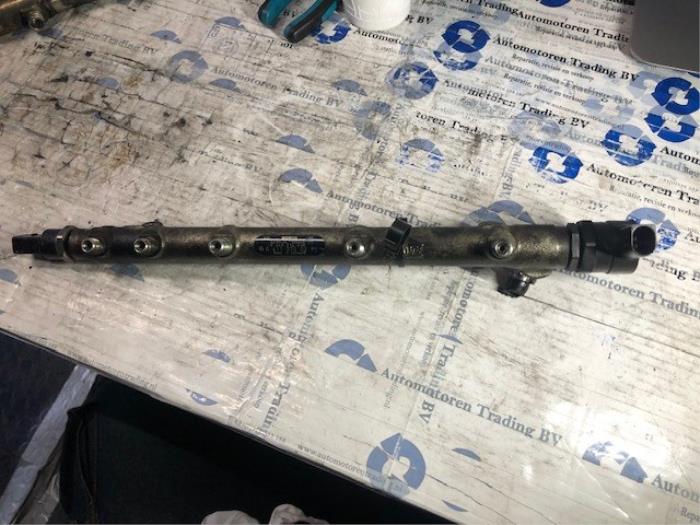 Gebruikte Injector brug Mercedes E-Klasse Prijs € 100,00 Margeregeling aangeboden door Automotoren Trading b.v.