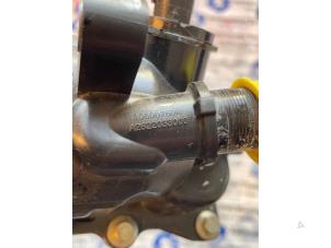 Gebruikte Thermostaathuis Renault Megane IV Estate (RFBK) 1.3 TCE 115 16V Prijs € 100,00 Margeregeling aangeboden door Automotoren Trading b.v.