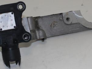 Gebruikte Nokkenas Sensor Citroen C4 Berline (LC) 1.6 16V VTi 120 Prijs € 50,00 Margeregeling aangeboden door Automotoren Trading b.v.