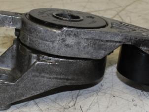 Gebruikte Spanrol Multiriem Volkswagen Diversen Prijs € 50,00 Margeregeling aangeboden door Automotoren Trading b.v.