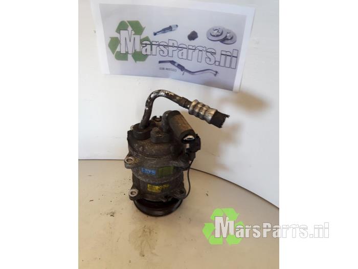Gebruikte Pomp Airco Volvo V40 (VW) 2.0 16V Prijs € 27,00 Margeregeling aangeboden door Autodemontagebedrijf De Mars