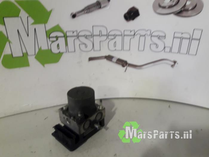 Gebruikte ABS Computer Fiat Stilo (192A/B) 1.6 16V 5-Drs. Prijs € 22,50 Margeregeling aangeboden door Autodemontagebedrijf De Mars