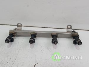 Gebruikte Verstuiver brug Opel Corsa D 1.2 16V Prijs € 32,00 Margeregeling aangeboden door Autodemontagebedrijf De Mars