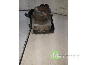 Gebruikte ABS Pomp Honda HR-V (GH) 1.6 16V 4x2 Prijs € 40,00 Margeregeling aangeboden door Autodemontagebedrijf De Mars