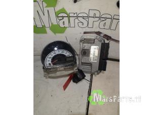 Gebruikte Computer Motormanagement Peugeot 107 1.0 12V Prijs € 120,00 Margeregeling aangeboden door Autodemontagebedrijf De Mars