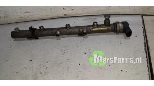 Gebruikte Injector brug Audi Q7 (4LB) 4.2 TDI V8 32V Prijs € 23,40 Margeregeling aangeboden door Autodemontagebedrijf De Mars