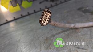 Gebruikte Lambda Sonde Renault Clio III (BR/CR) 1.2 16V TCe 100 Prijs € 20,00 Margeregeling aangeboden door Autodemontagebedrijf De Mars