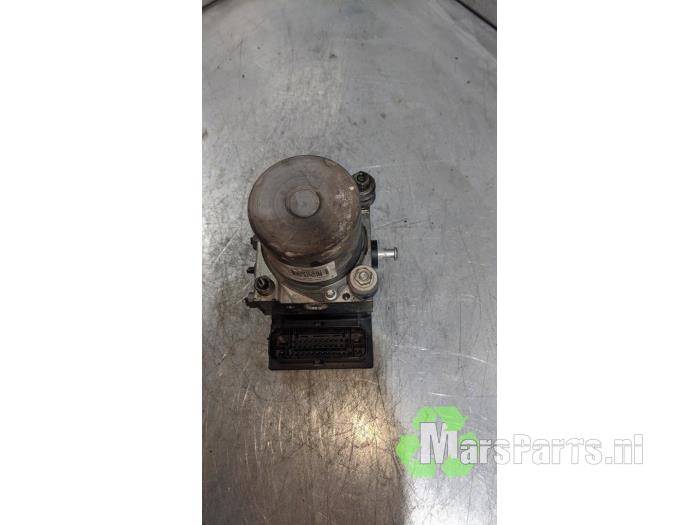 Gebruikte ABS Pomp Fiat Ducato (250) 2.3 D 130 Multijet Minibus Extralongo Prijs € 160,00 Margeregeling aangeboden door Autodemontagebedrijf De Mars
